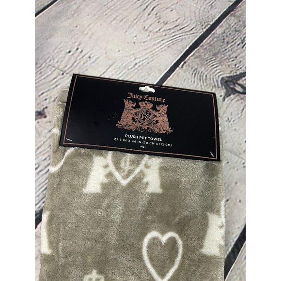 Custom Embroidered Juicy Couture blanket | Embroidered pet blanket - Picture 3 of 9